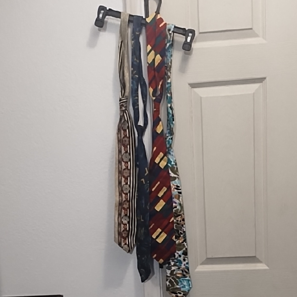 Variety Brands Colorful Men's Ties Set Mix Match All Ties